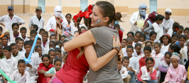 Sahara 2010 2010_sahara_hug.jpg
